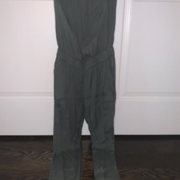 Bundle of Aritzia Rompers - Picture 2 of 4